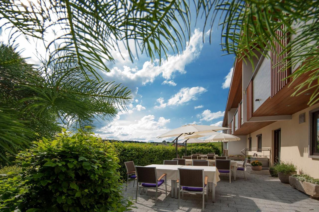 Hotel Brunnwald บาด ลีออนเฟลเดน ภายนอก รูปภาพ